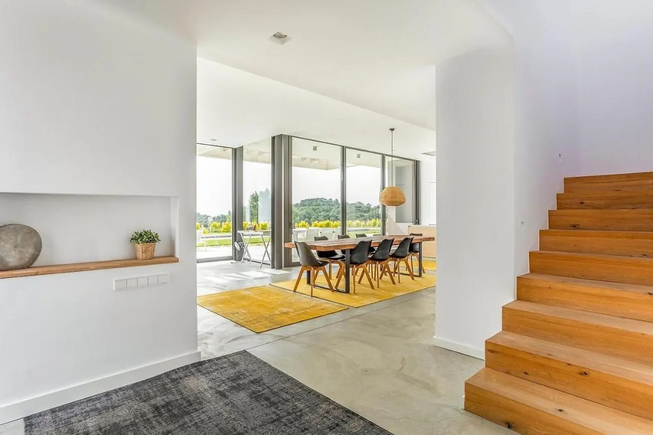Espectacular Villa Con Interior De Ensueno Girona Daire